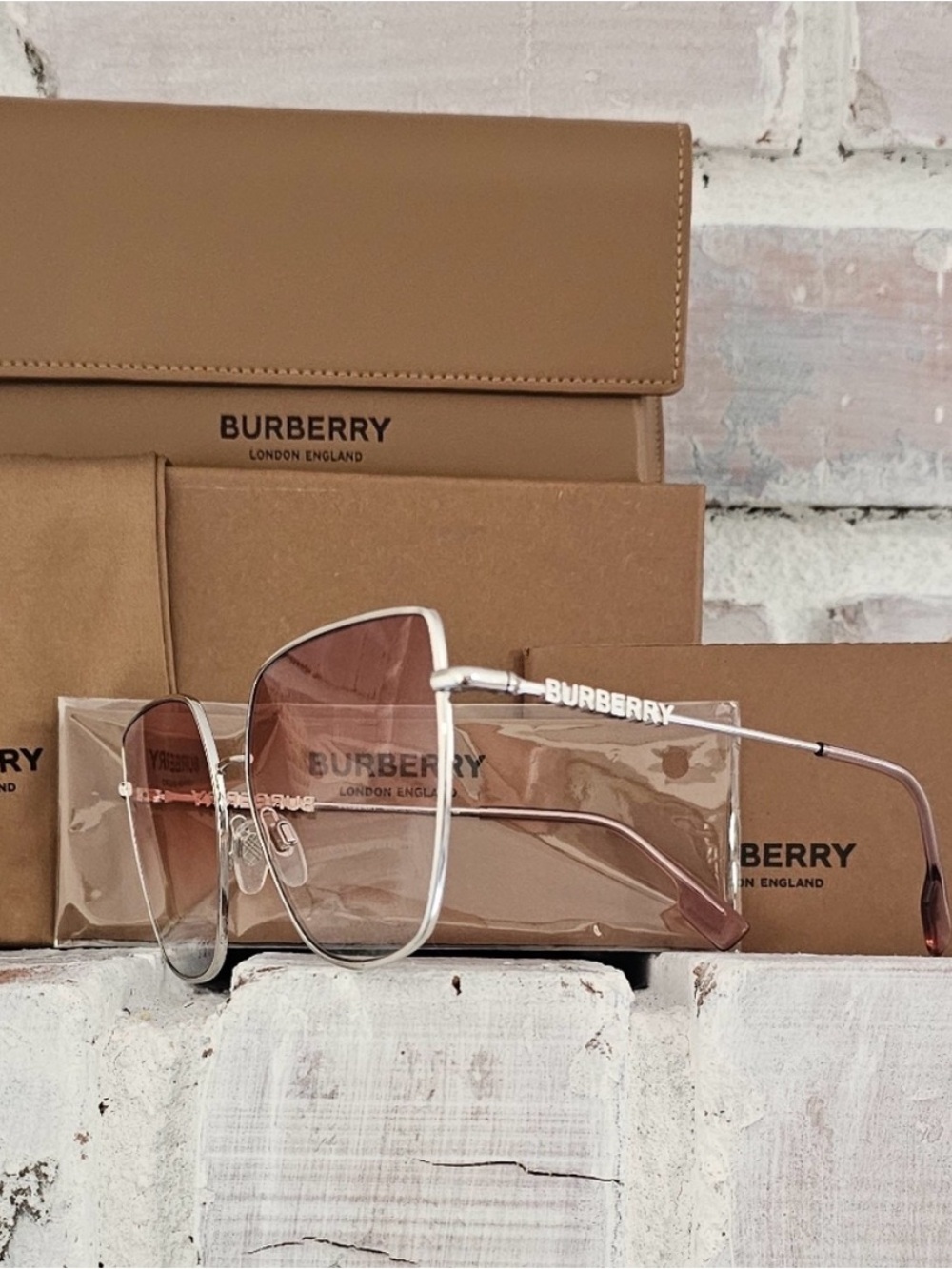 Burberry ALEXIS BE 3143 Silver/Pink Graded Shaded (1005/8D) Sunglasses - Picture 2 of 4